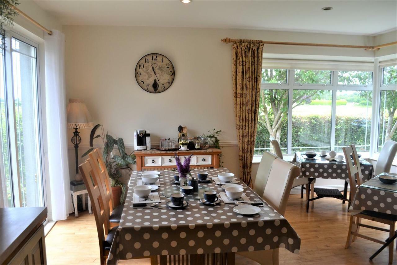 Annaswood B&B Cahir Esterno foto